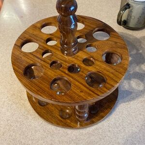 Hand crafted crochet hook wood holder. Like new. Tijarat Handicrafts 6.75 x 4.25